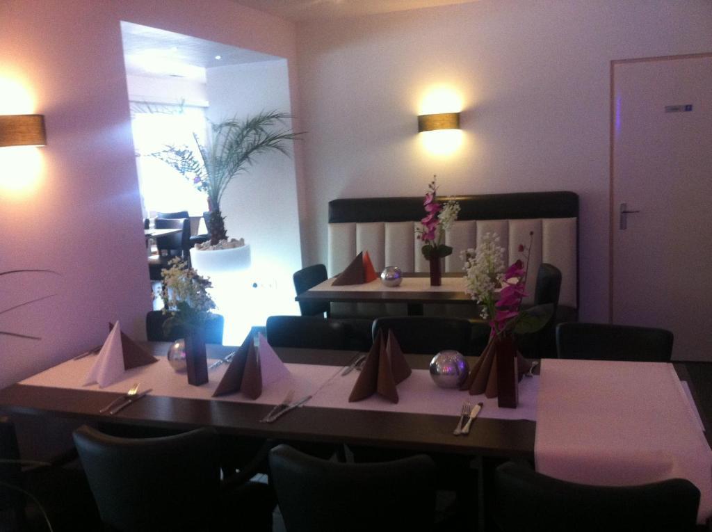 Hotel Restaurant La Piazza Valkenburg aan de Geul Eksteriør bilde