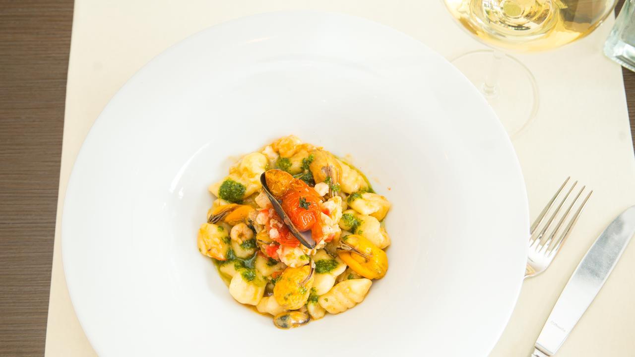 Hotel Restaurant La Piazza Valkenburg aan de Geul Eksteriør bilde