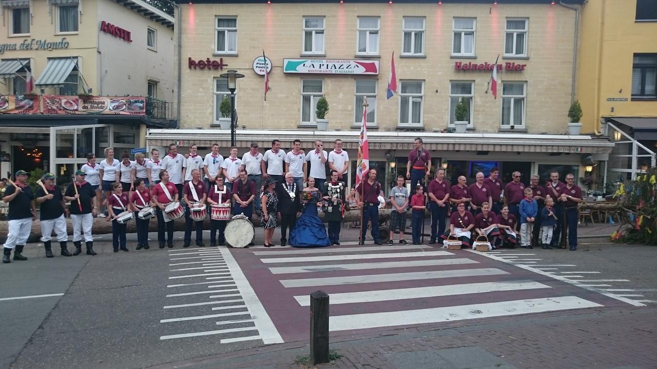 Hotel Restaurant La Piazza Valkenburg aan de Geul Eksteriør bilde