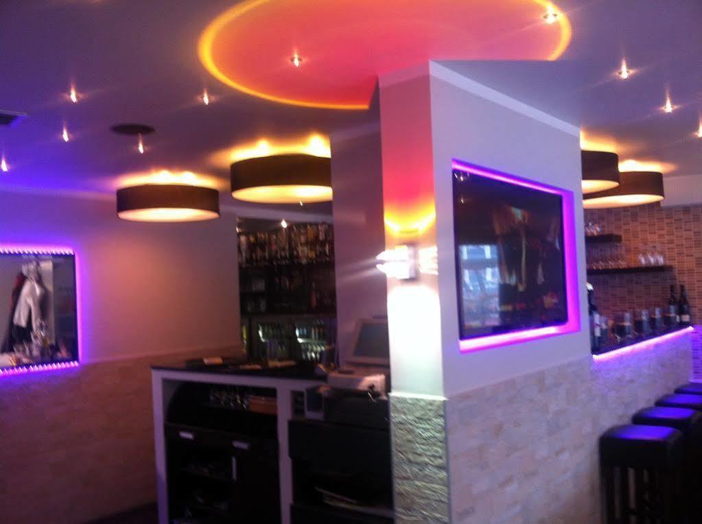 Hotel Restaurant La Piazza Valkenburg aan de Geul Eksteriør bilde